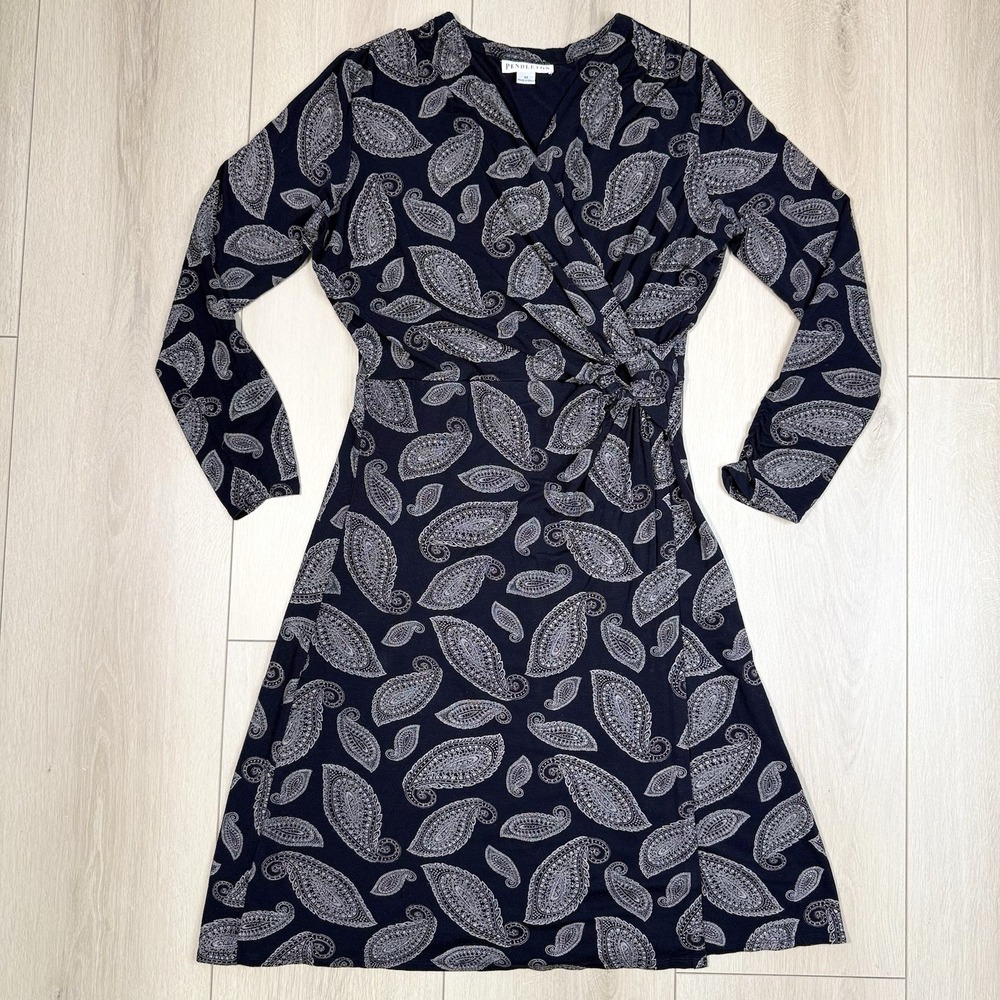 Pendleton Black Paisley‎ Print Long Sleeve Wrap Dress Women's Size M Rayon Blend